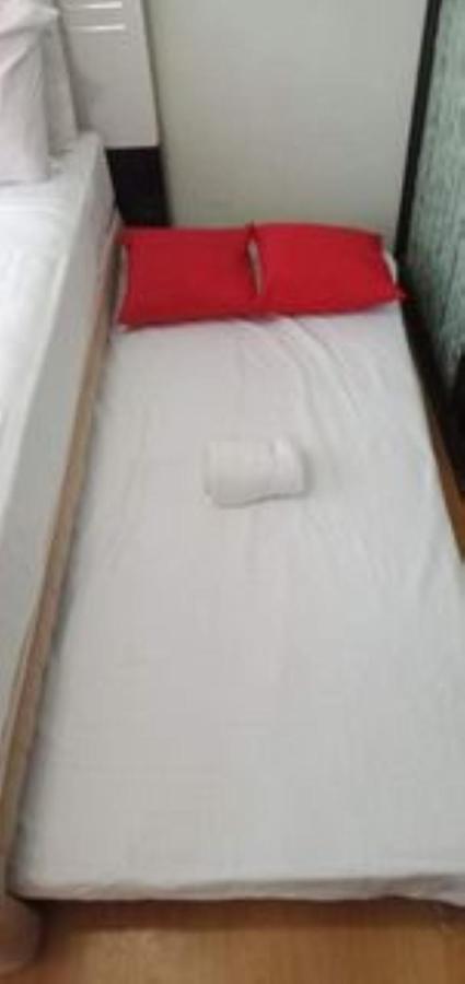 One Oasis A10 3Mins Walk Sm Mall,Free Pool - Wifi Davao City Eksteriør bilde